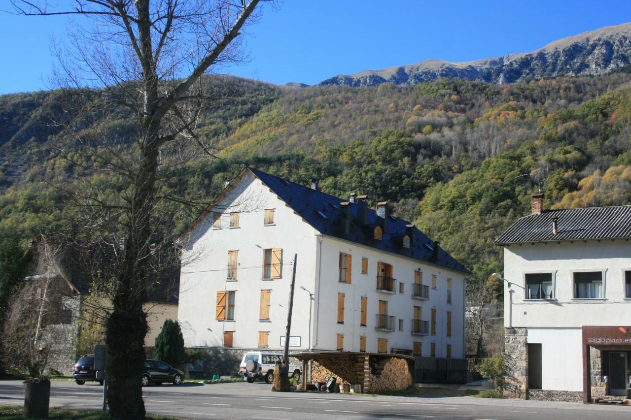 Appartamento Ésera Dos Catedrales Villanova Esterno foto